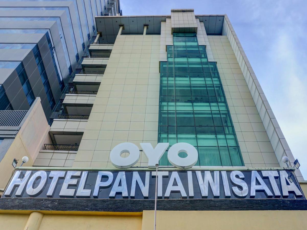Oyo 3967 Hotel Pantai Wisata Makassar Luaran gambar